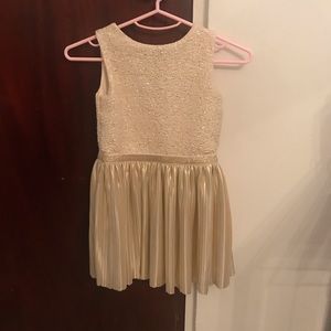 Beautiful gold pleated skirt dress